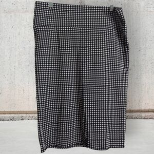 NWOT LuLaRoe Cassie Black and White Midi Pencil Skirt Size XL